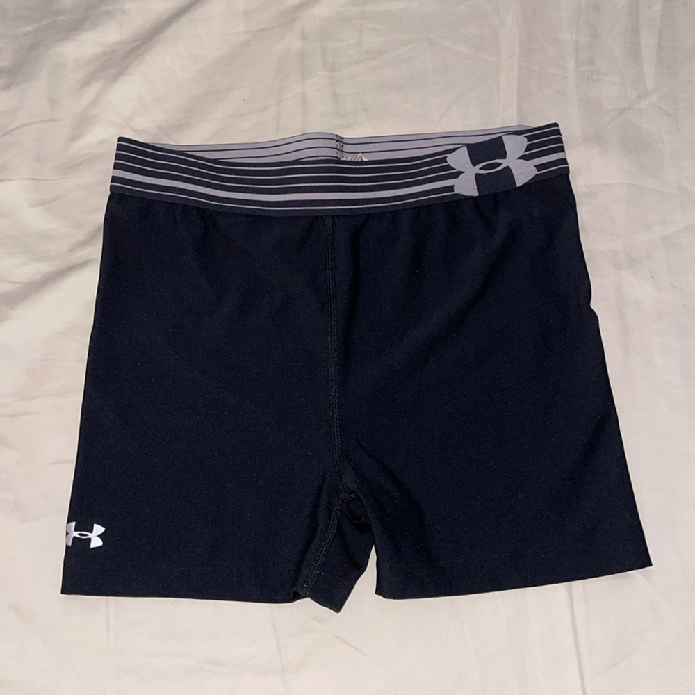 Under Armour Compression Short
Small